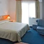 فندق Hotel Porec 3*