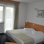 Hotel Porec 3* بوريتش
