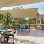 فندق Hotel Porec