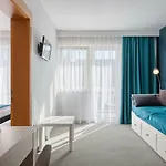 فندق Hotel Porec بوريتش