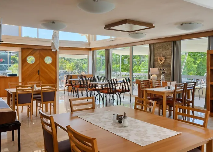 מלון Hotel Porec פורץ