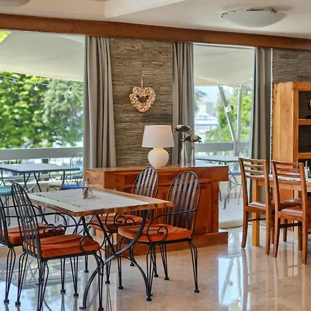 Hotel Hotel Porec 3*