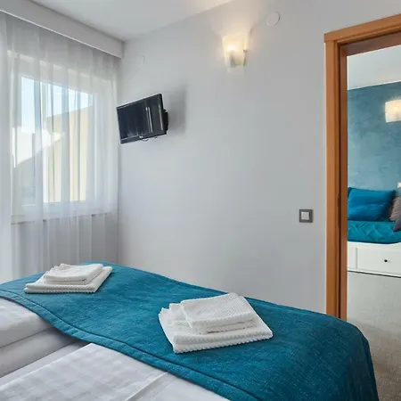 Hotell Hotel Porec 3*